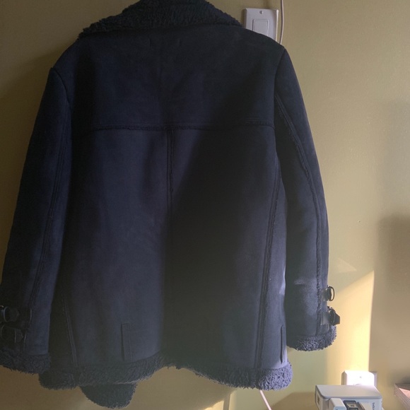 Shearling jacket - Picture 4 of 4